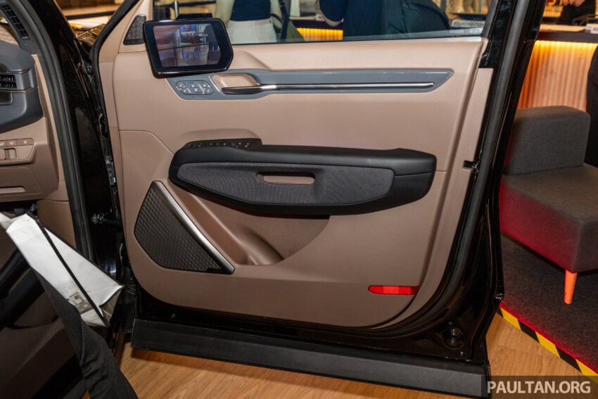 2024 Kia EV9 纯电大型豪华SUV亮相TRX购物中心, 公开对外展示至本周末, 续航里程最长505公里, 售价从37万令吉起 261834