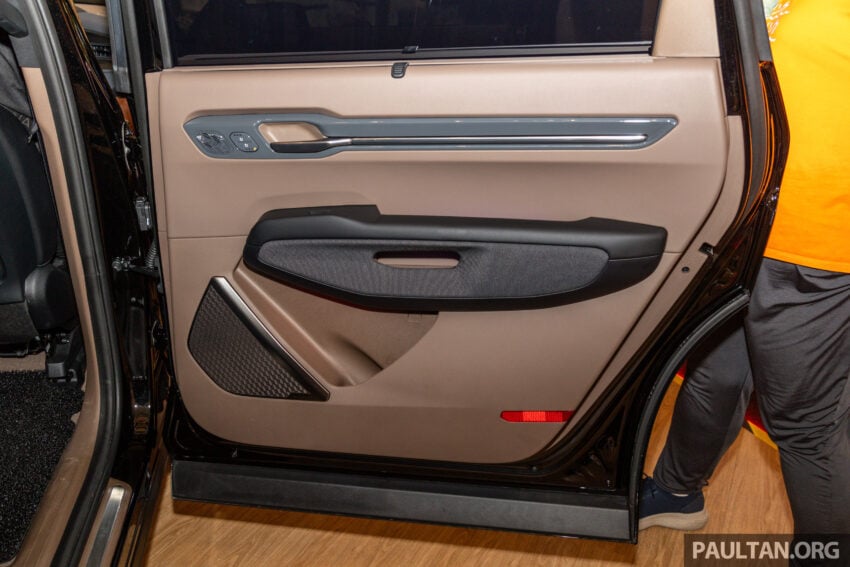 2024 Kia EV9 纯电大型豪华SUV亮相TRX购物中心, 公开对外展示至本周末, 续航里程最长505公里, 售价从37万令吉起 261860