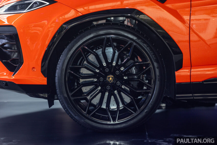 Lamborghini Urus SE 插电混动版本地开卖！输出功率达800 PS/950 Nm、60公里纯电续航里程，净车价RM1.03m 261008