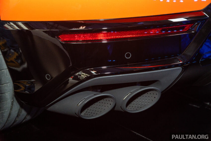 Lamborghini Urus SE 插电混动版本地开卖！输出功率达800 PS/950 Nm、60公里纯电续航里程，净车价RM1.03m 261012