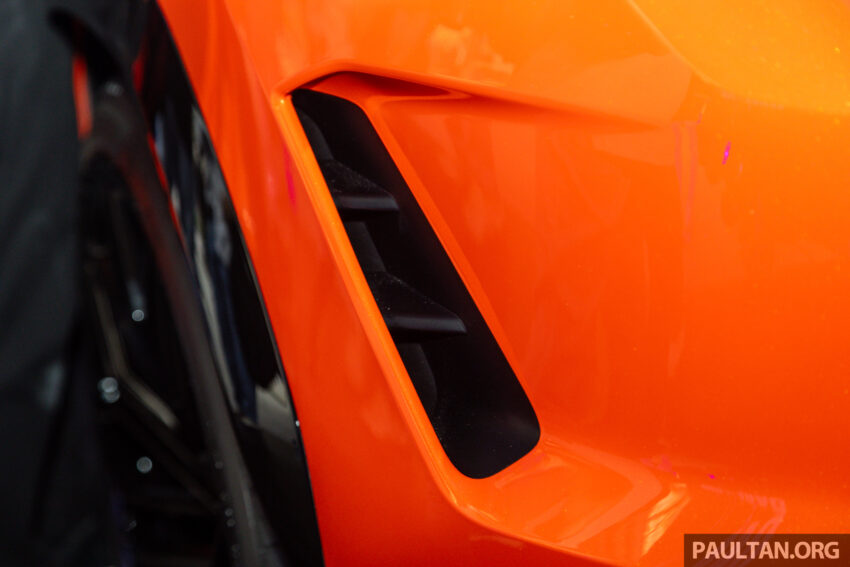 Lamborghini Urus SE 插电混动版本地开卖！输出功率达800 PS/950 Nm、60公里纯电续航里程，净车价RM1.03m 261015