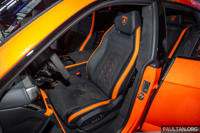 Lamborghini Urus SE 插电混动版本地开卖！输出功率达800 PS/950 Nm、60公里纯电续航里程，净车价RM1.03m 261041