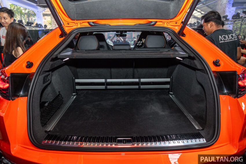 Lamborghini Urus SE 插电混动版本地开卖！输出功率达800 PS/950 Nm、60公里纯电续航里程，净车价RM1.03m 261057