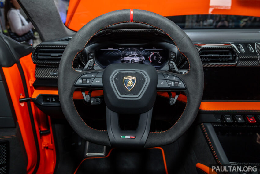 Lamborghini Urus SE 插电混动版本地开卖！输出功率达800 PS/950 Nm、60公里纯电续航里程，净车价RM1.03m 261026