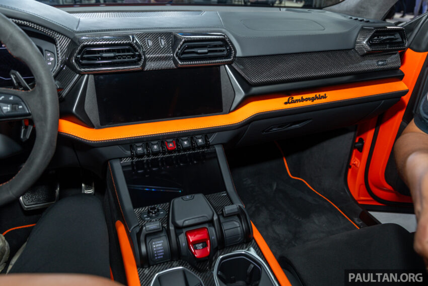 Lamborghini Urus SE 插电混动版本地开卖！输出功率达800 PS/950 Nm、60公里纯电续航里程，净车价RM1.03m 261027