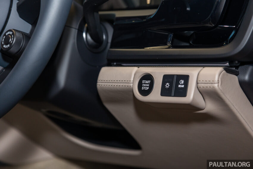 2024 Porsche Panamera 本地开放接单, 单一规格, 搭载2.9L V6双涡轮汽油引擎, 353PS/500Nm, 售价从130万起 261375