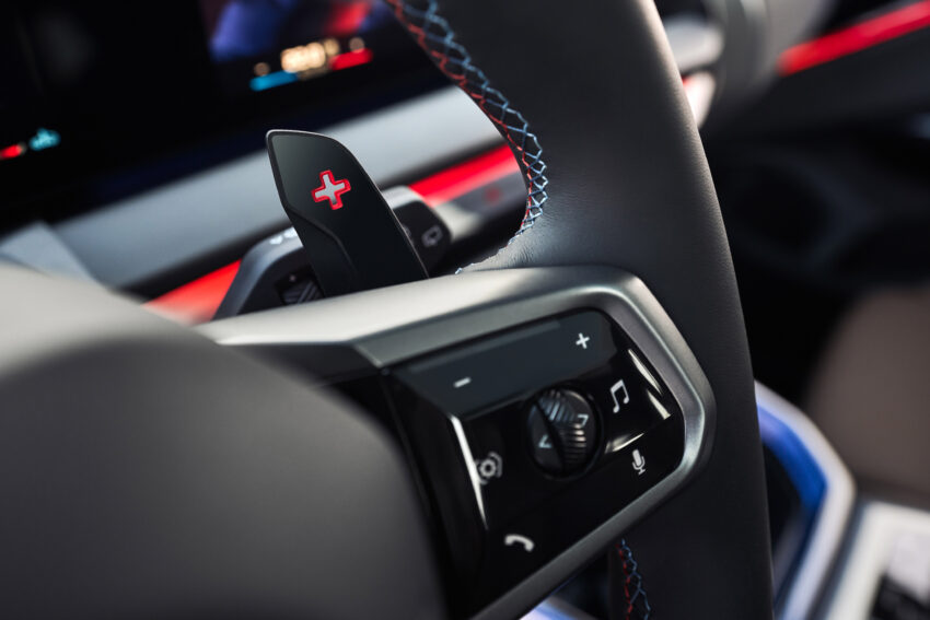 2025 BMW X3 大改款首发, 全新外观设计与科技化内装, PHEV纯电模式续航可达90公里, 全车系都电动化辅助 262511