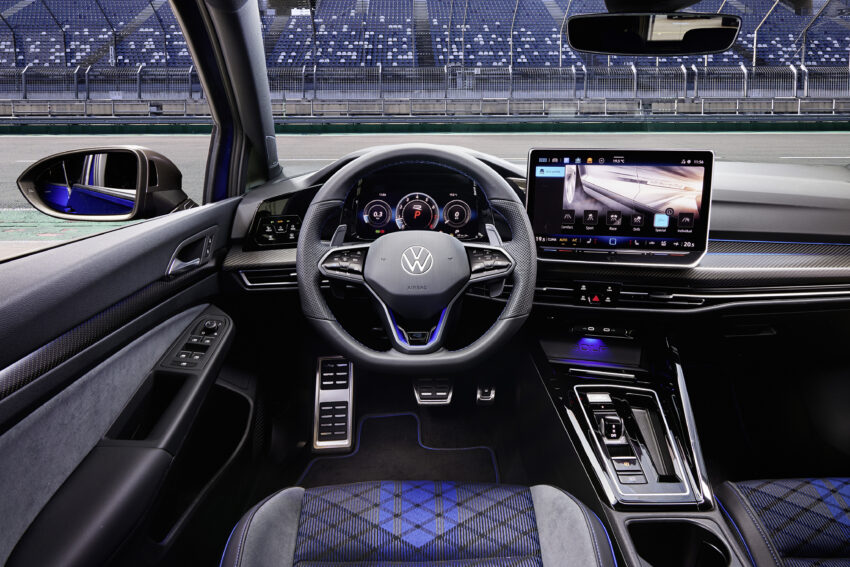 2025 Volkswagen Golf R Mk8.5 全球首发, 2.0T引擎配AWD四驱, 333PS/420Nm, 4.6秒破百, 极速最高270km/h 263641
