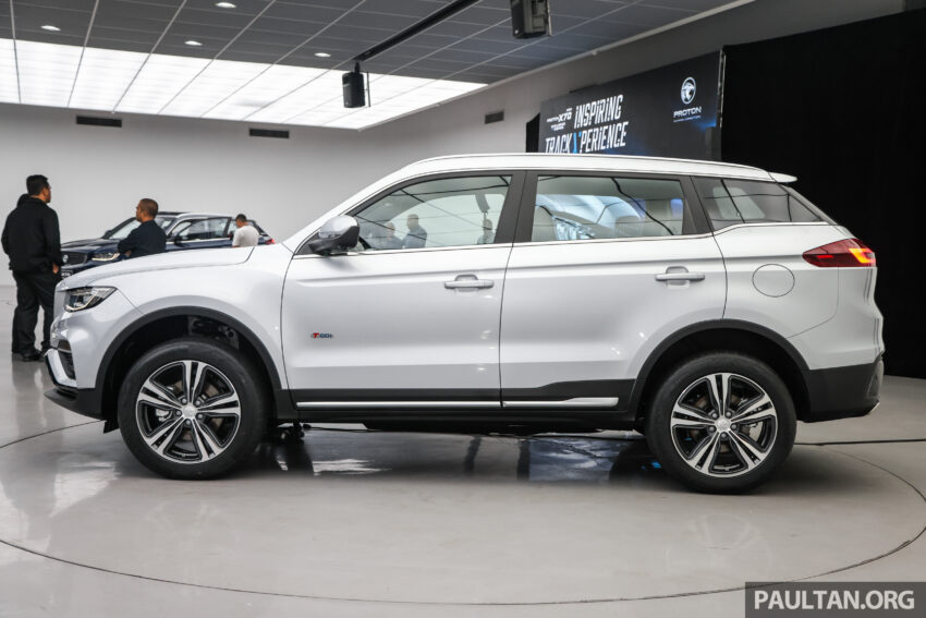 2025 Proton X70 小改款: 全车系1.5L三缸引擎, 车头设计大改, 荧幕更大, 支持无线 Apple CarPlay 与 Android Auto 263479