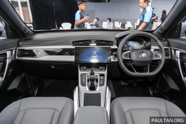原厂官宣发布日期! 小改款 Proton X70 本月15日正式上市