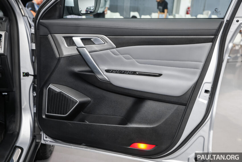 2025 Proton X70 小改款: 全车系1.5L三缸引擎, 车头设计大改, 荧幕更大, 支持无线 Apple CarPlay 与 Android Auto 263441