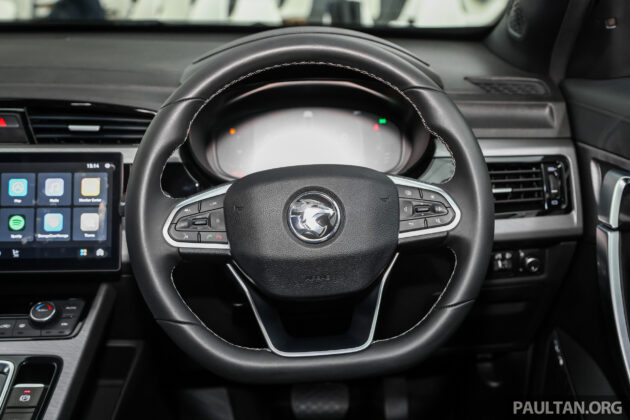 2025 Proton X70 小改款我国正式发布, 共分四个等级, 将支持无线 Apple CarPlay 与 Android Auto, 售价从9.88万起