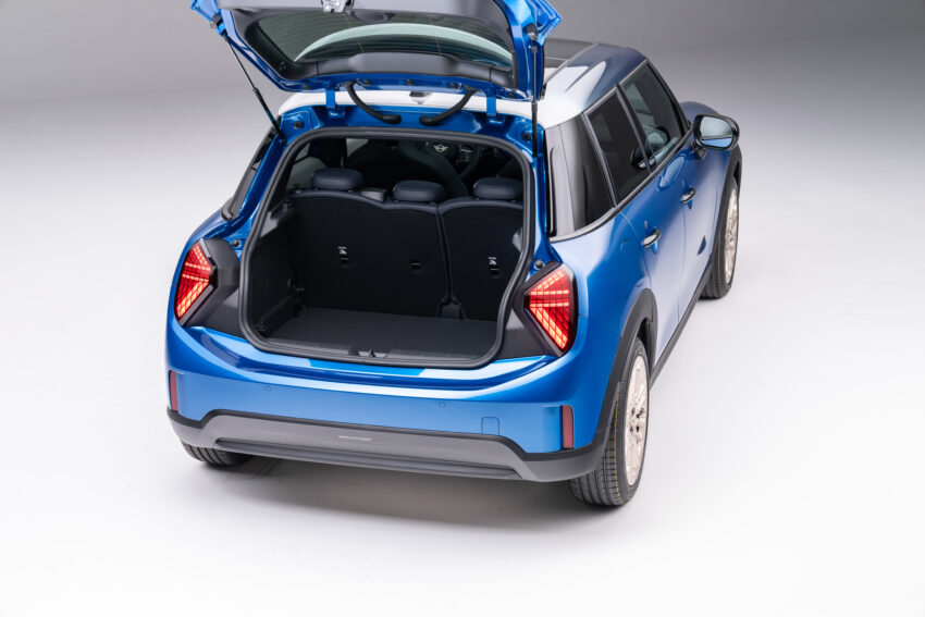 2024 MINI Cooper 5 Door 五门版大改款首发, 沿用旧底盘, 外型与内装大改, 搭载1.5L三缸或2.0L四缸涡轮汽油引擎 262087