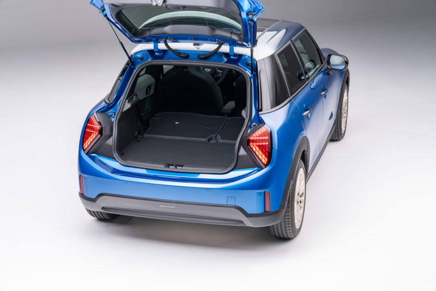 2024 MINI Cooper 5 Door 五门版大改款首发, 沿用旧底盘, 外型与内装大改, 搭载1.5L三缸或2.0L四缸涡轮汽油引擎 262092