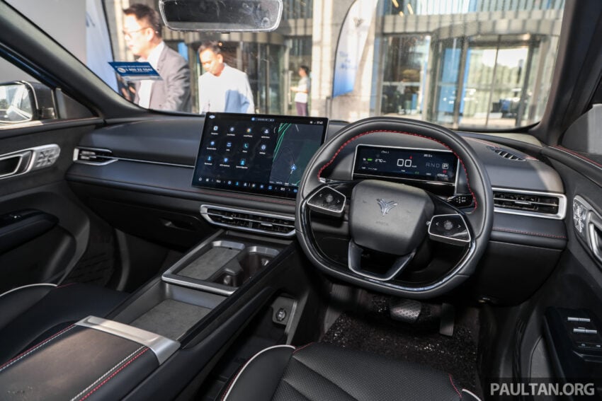 哪吒 Neta X 纯电SUV本地正式发布, 分标准与增程三个版本, 续航最长410公里, 半小时充电至80%, 售价从12万起 266777