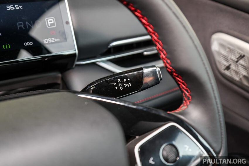 哪吒 Neta X 纯电SUV本地正式发布, 分标准与增程三个版本, 续航最长410公里, 半小时充电至80%, 售价从12万起 266763