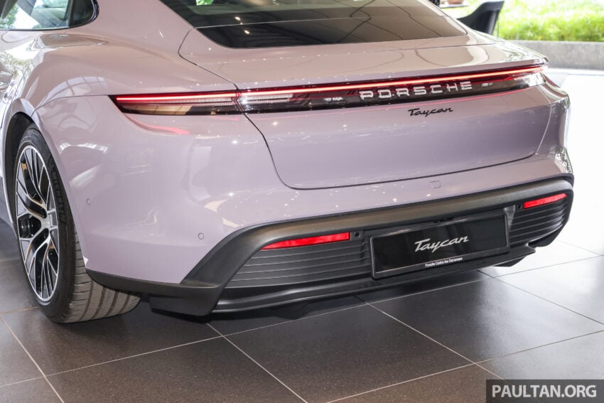 2024 Porsche Taycan 小改款陈列室实拍: 共八个车型与等级可选, 最大马力1,034匹, 最快2.2秒破百, 售价从57.5万起 267475