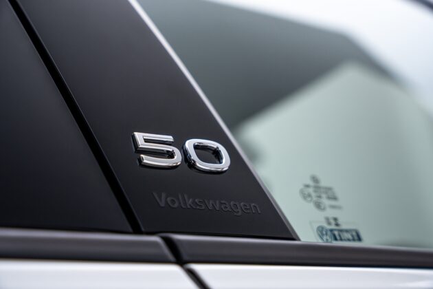 纪念车系问世50周年, Volkswagen Golf GTI Edition 50 特仕版宣布本地上市开卖, 拥专属外观与内装套件, 要价26.9万