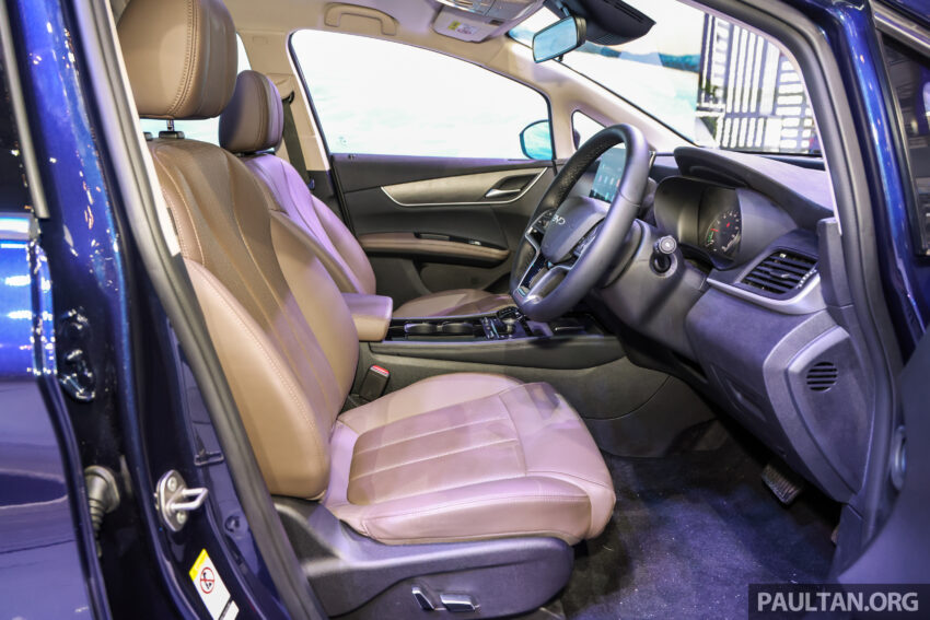 BYD M6 泰国上市, 六人座纯电MPV, 续航里程最长530公里 273383