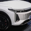 Omoda C9 我国首发亮相, 2.0T四缸引擎+8AT变速箱, 有前驱与四驱版可选, 12月正式发布, 预估价从18.5万令吉起