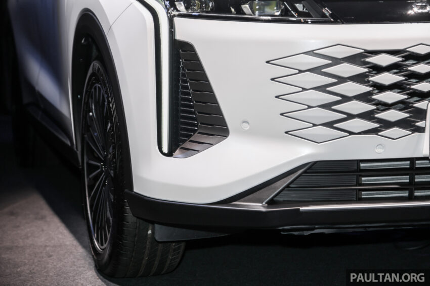 Omoda C9 我国首发亮相, 2.0T四缸引擎+8AT变速箱, 有前驱与四驱版可选, 12月正式发布, 预估价从18.5万令吉起 275034