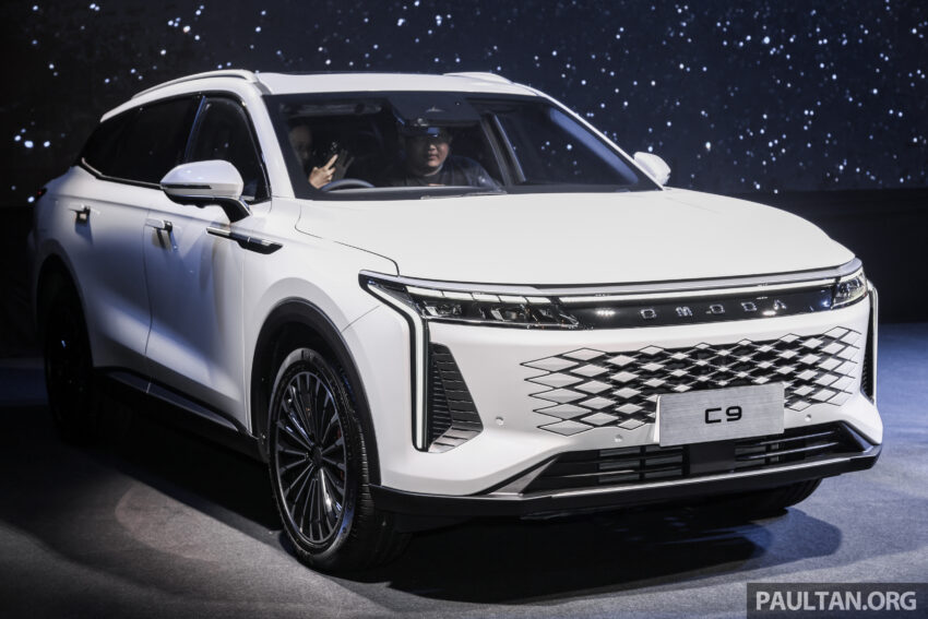 Omoda C9 我国首发亮相, 2.0T四缸引擎+8AT变速箱, 有前驱与四驱版可选, 12月正式发布, 预估价从18.5万令吉起 275024