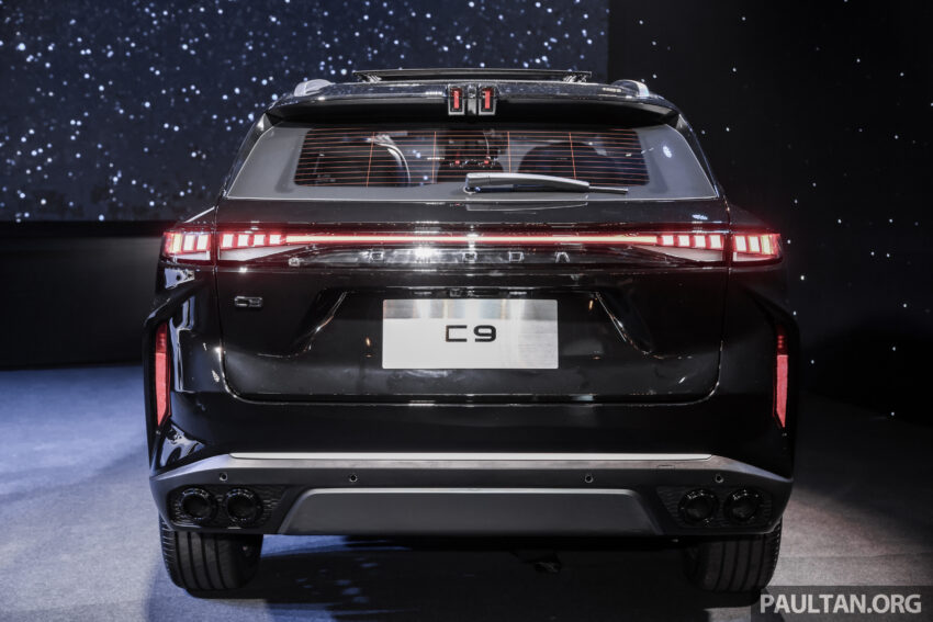 Omoda C9 我国首发亮相, 2.0T四缸引擎+8AT变速箱, 有前驱与四驱版可选, 12月正式发布, 预估价从18.5万令吉起 275060