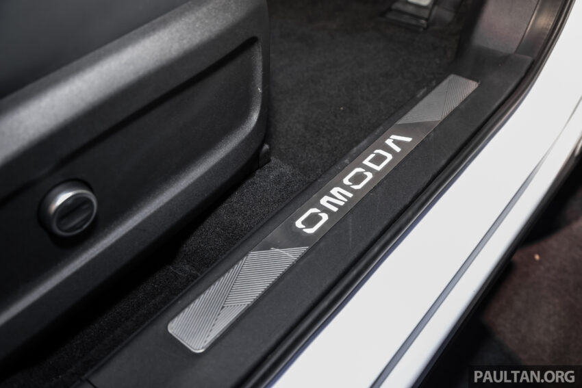 Omoda C9 我国首发亮相, 2.0T四缸引擎+8AT变速箱, 有前驱与四驱版可选, 12月正式发布, 预估价从18.5万令吉起 275130