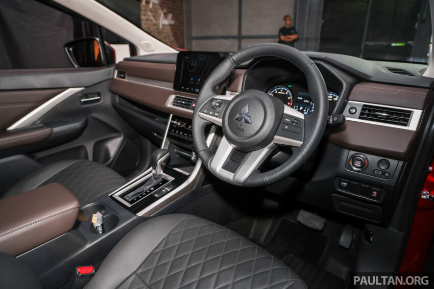 Mitsubishi Xpander 小改款本地开放预订, 分两个等级, 预估价约11.5万令吉, 依旧只有双气囊, 动力不变, 本月内发表 273674