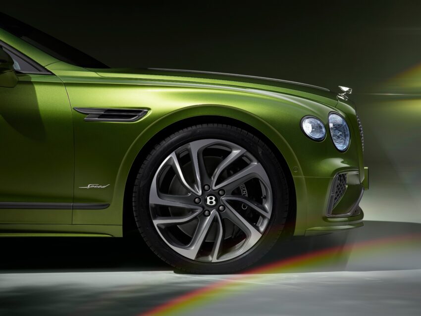 2025 Bentley Flying Spur 小改款全球首发, 搭载4.0L V8双涡轮增压PHEV油电系统, 782PS/1,000Nm, 3.5秒破百 273428