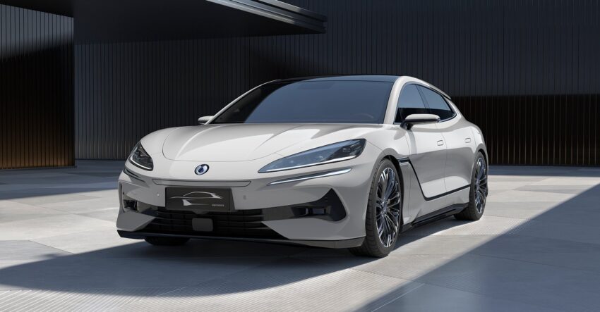 腾势 Denza Z9 GT 正式首发, 拥纯电动与PHEV版本, 定位高端高性能四门GT轿跑, 最快3.4秒破百, 将出口国际市场 274159