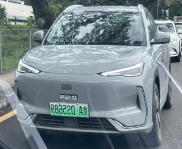吉利银河 E5 现身吉隆坡道路, 从中国出发进行超远程测试