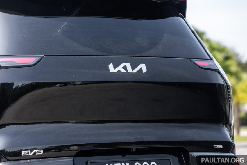 2024 Kia EV9 六人座实拍+简单试驾心得分享: 要价37.5万的纯电动大型豪华SUV, 科技感拉满但有些配备不太实际? 277930
