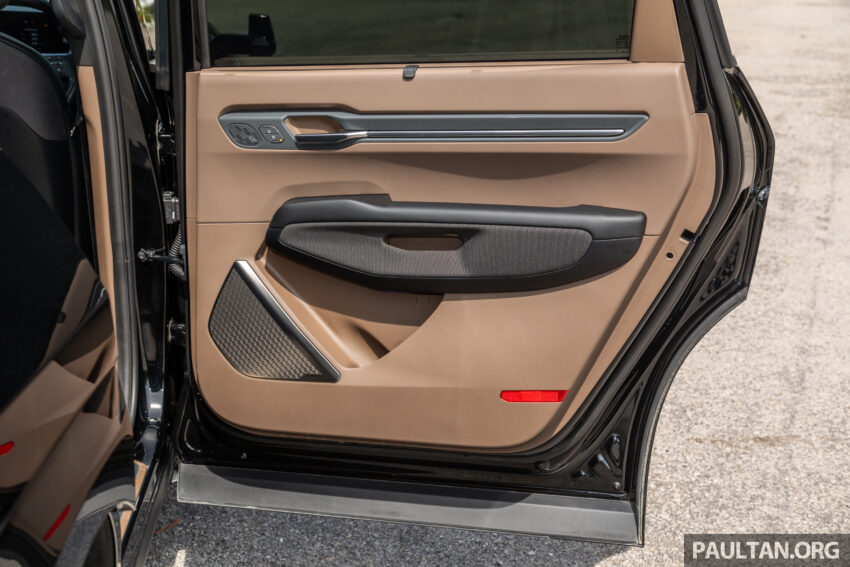 2024 Kia EV9 六人座实拍+简单试驾心得分享: 要价37.5万的纯电动大型豪华SUV, 科技感拉满但有些配备不太实际? 278098