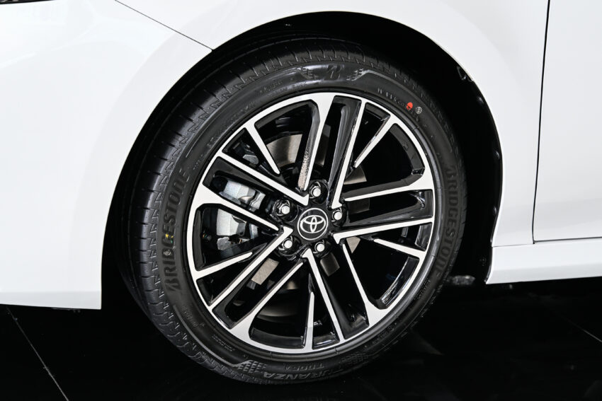 2024 Toyota Camry XV80 登陆泰国, 只有Hybrid油电可选 277444