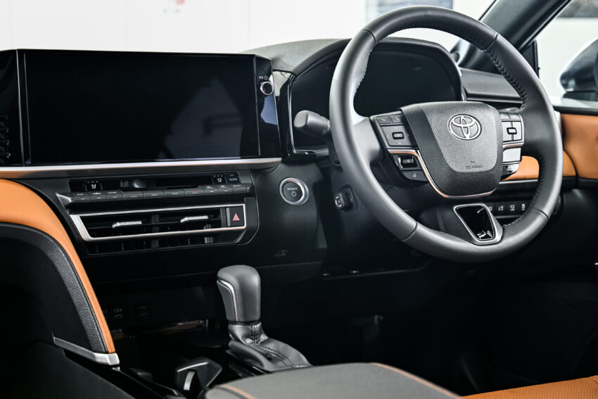 2024 Toyota Camry XV80 登陆泰国, 只有Hybrid油电可选 277470