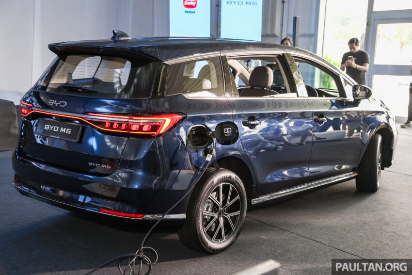 比亚迪 BYD M6 纯电动MPV正式于本地发布！仅提供七人座布局，划分 Standard 和 Extended 版本，售RM109k起 278393
