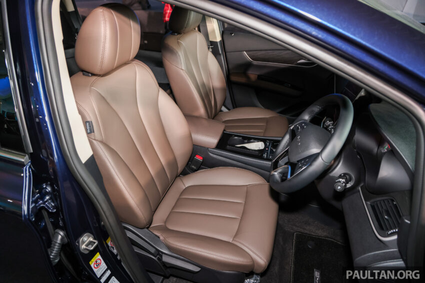 比亚迪 BYD M6 纯电动MPV正式于本地发布！仅提供七人座布局，划分 Standard 和 Extended 版本，售RM109k起 278427