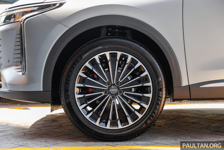 Omoda C9 于1 Utama对外公开亮相, D-Segment五人座SUV, 2.0L涡轮引擎, 可选前驱与四驱, 预估价18.5-19.5万 280406