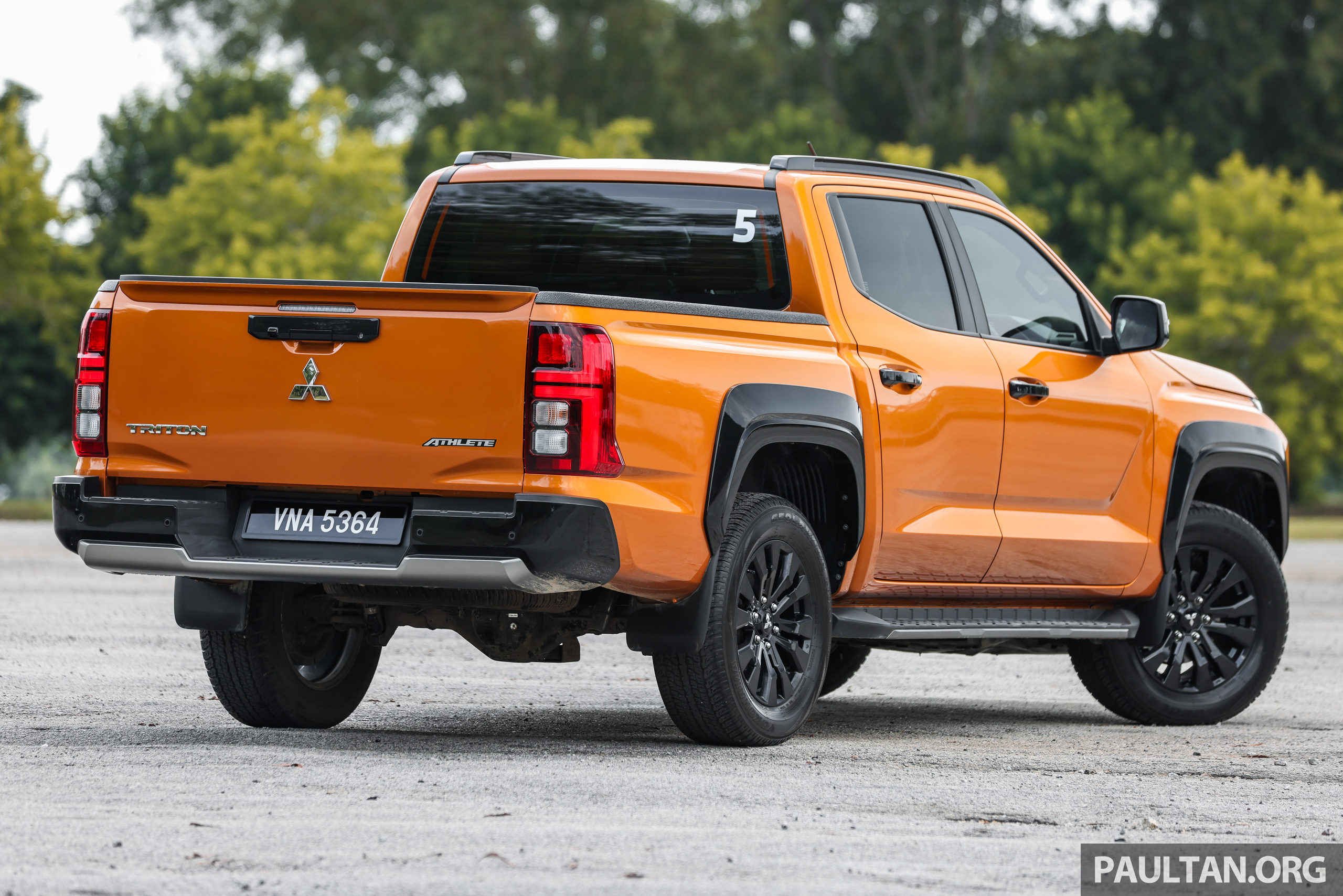 全新第六代 Mitsubishi Triton 正式于本地发布！共划分为五个等级，搭载2.4L新柴油引擎，售价从RM101,980起跳