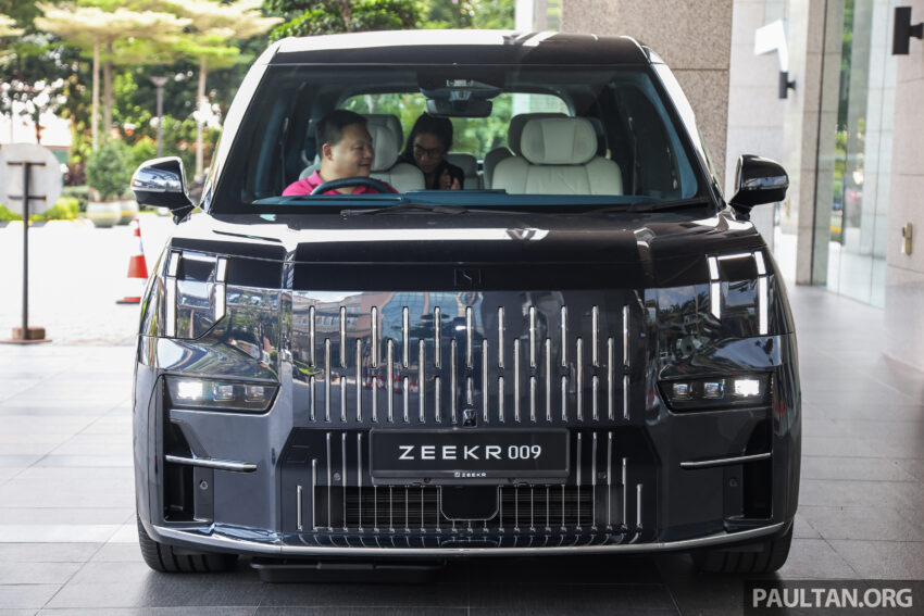 极氪 Zeekr 009 在 Sunway Pinnacle 展出, 纯电豪华大型MPV, 有六人与七人座可选, 续航582公里, 预估价37万以下 277626