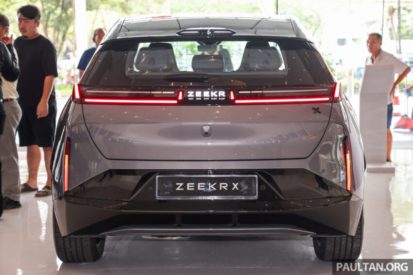 极氪 Zeekr X 亮相 Sunway Pinnacle 公开展示, 纯电动跨界SUV, 分后驱与四驱两个版本, 续航440公里, 预估价18万 277237