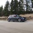 2025 MINI John Cooper Works 大改款首发, 沿用原有底盘与引擎, 改搭双离合器变速箱, 动力小幅提升, 保留敞篷版