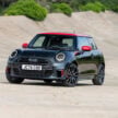 2025 MINI John Cooper Works 大改款首发, 沿用原有底盘与引擎, 改搭双离合器变速箱, 动力小幅提升, 保留敞篷版