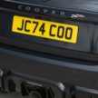 2025 MINI John Cooper Works 大改款首发, 沿用原有底盘与引擎, 改搭双离合器变速箱, 动力小幅提升, 保留敞篷版