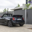 2025 MINI John Cooper Works 大改款首发, 沿用原有底盘与引擎, 改搭双离合器变速箱, 动力小幅提升, 保留敞篷版