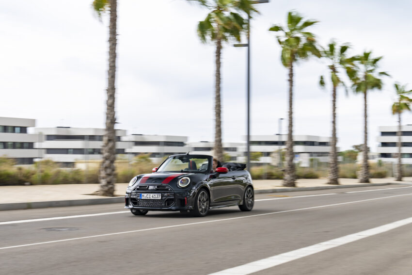 2025 MINI John Cooper Works 大改款首发, 沿用原有底盘与引擎, 改搭双离合器变速箱, 动力小幅提升, 保留敞篷版 279585