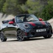 2025 MINI John Cooper Works 大改款首发, 沿用原有底盘与引擎, 改搭双离合器变速箱, 动力小幅提升, 保留敞篷版