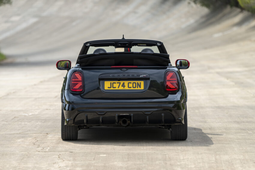 2025 MINI John Cooper Works 大改款首发, 沿用原有底盘与引擎, 改搭双离合器变速箱, 动力小幅提升, 保留敞篷版 279609