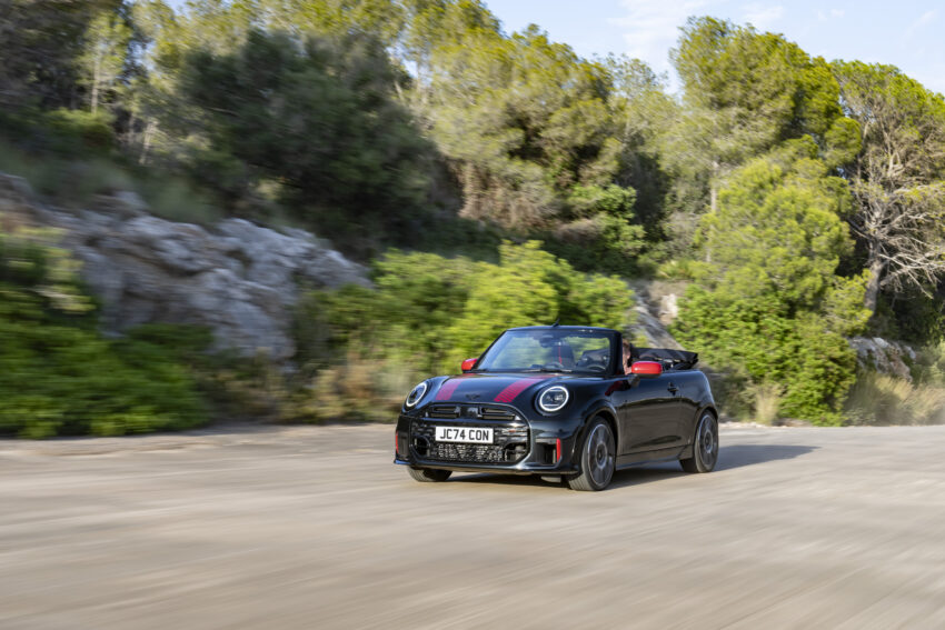 2025 MINI John Cooper Works 大改款首发, 沿用原有底盘与引擎, 改搭双离合器变速箱, 动力小幅提升, 保留敞篷版 279567